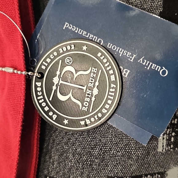 New Robin Ruth Chicago Skyline Red and Black Tote Bag - Picture 4 of 7